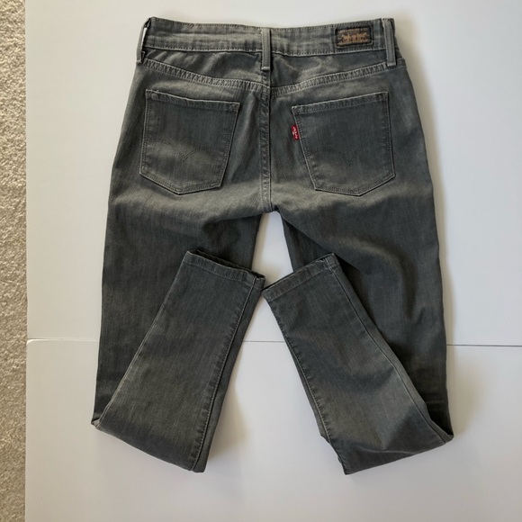 Levi’s legging style denim. EUC like new - Picture 4 of 5